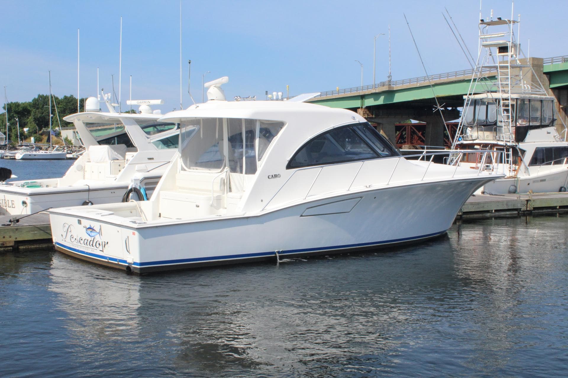 2013 Cabo 40 Hardtop Express